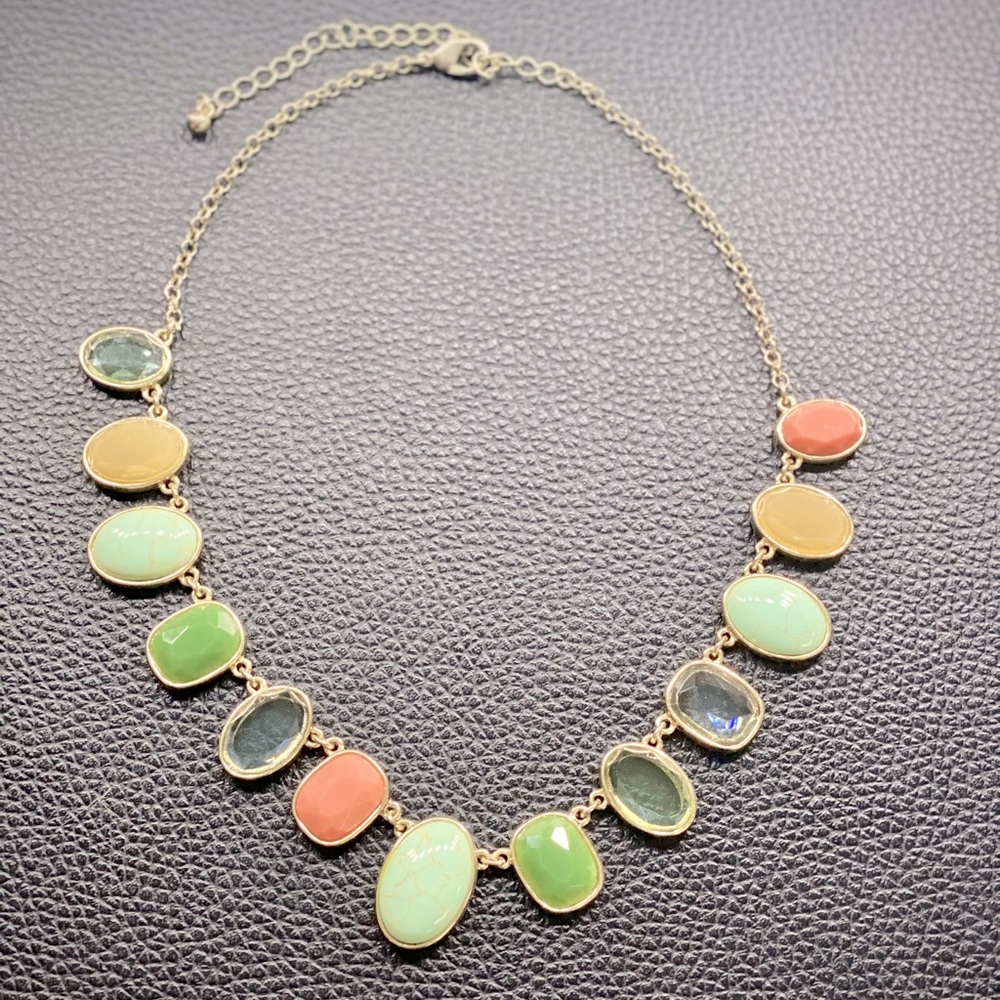 Multi colored necklace